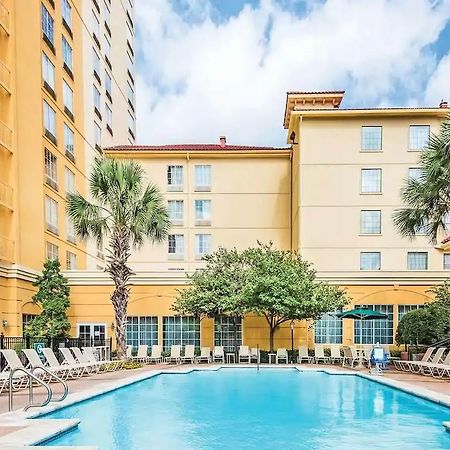 La Quinta Inn & Suites By Wyndham San Antonio Riverwalk Εξωτερικό φωτογραφία