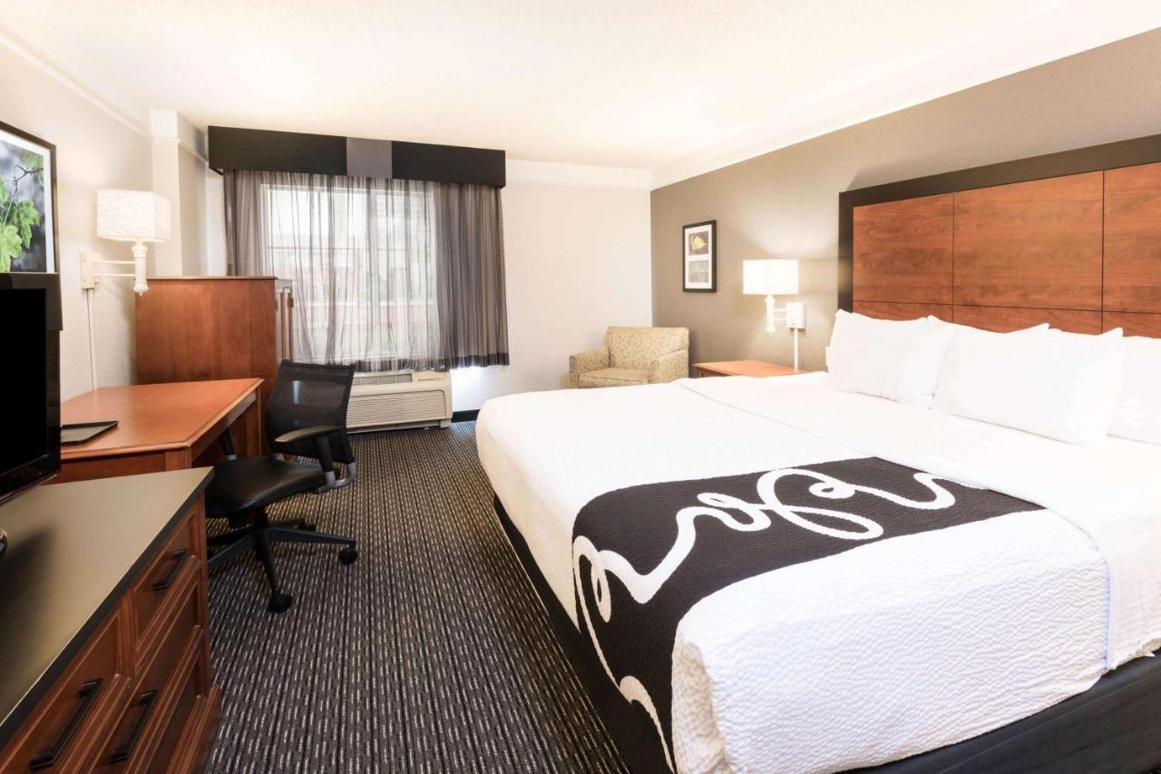 La Quinta Inn & Suites By Wyndham San Antonio Riverwalk Εξωτερικό φωτογραφία