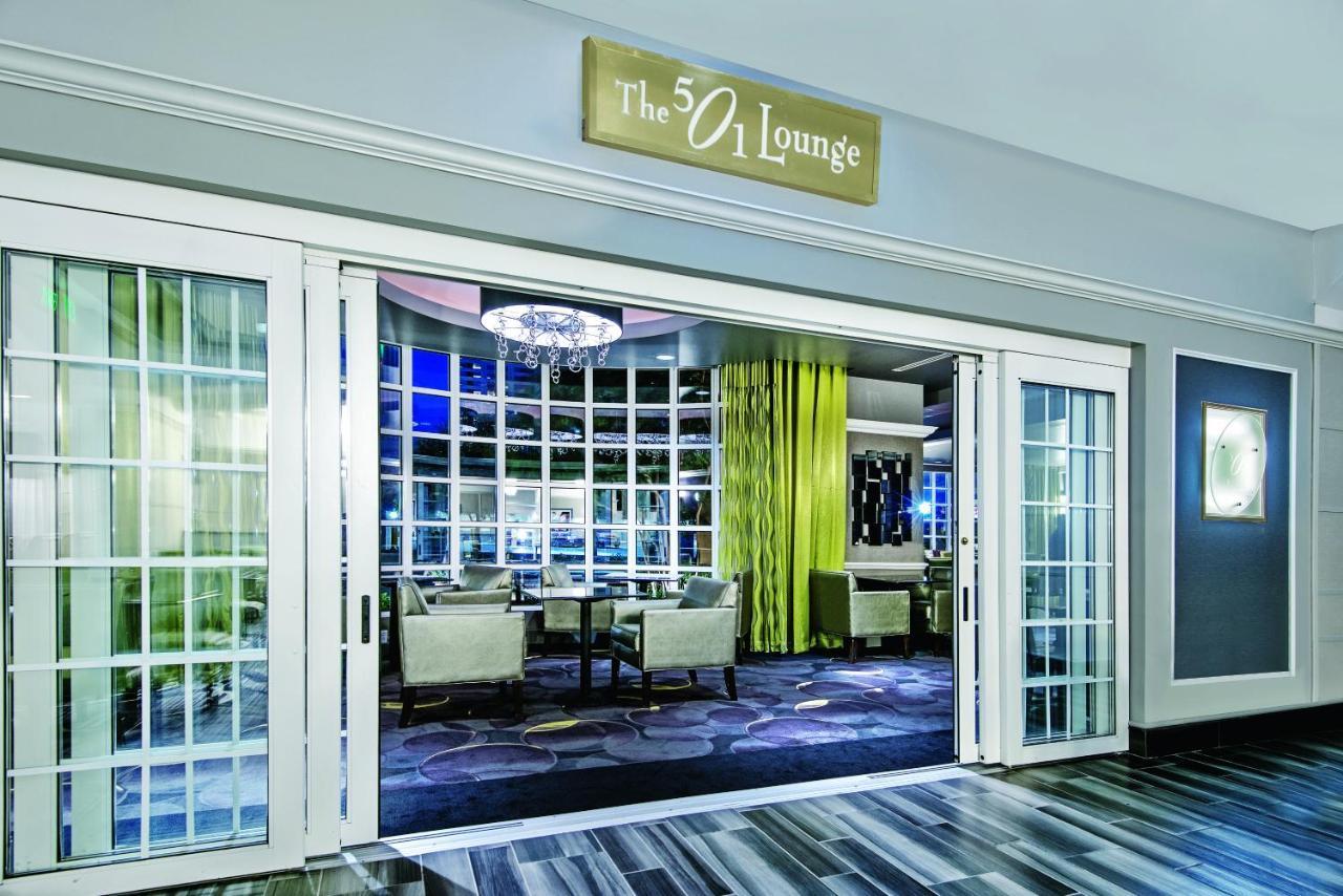 La Quinta Inn & Suites By Wyndham San Antonio Riverwalk Εξωτερικό φωτογραφία