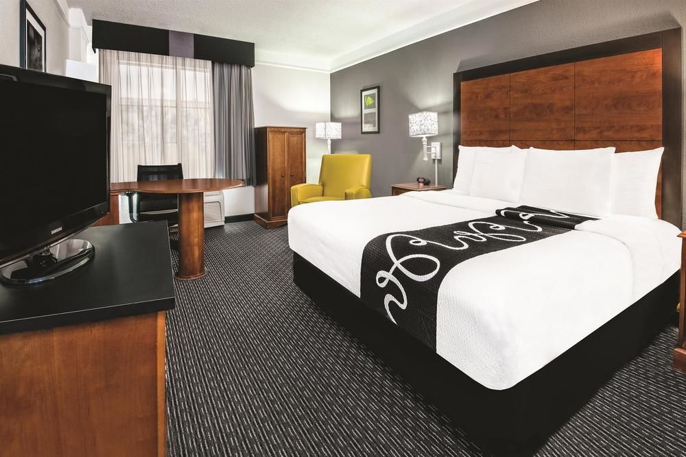 La Quinta Inn & Suites By Wyndham San Antonio Riverwalk Εξωτερικό φωτογραφία